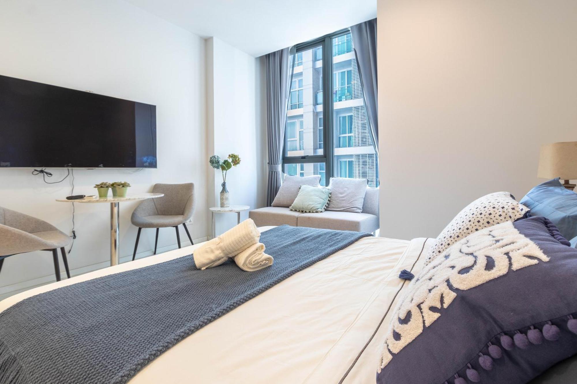 בנגקוק Hyde Sukhumvit 11 Branded Suites מראה חיצוני תמונה