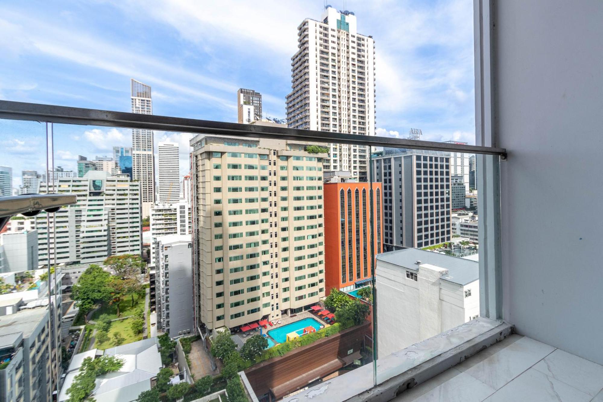 בנגקוק Hyde Sukhumvit 11 Branded Suites מראה חיצוני תמונה